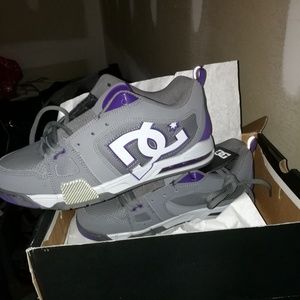 Men's DC sneakers